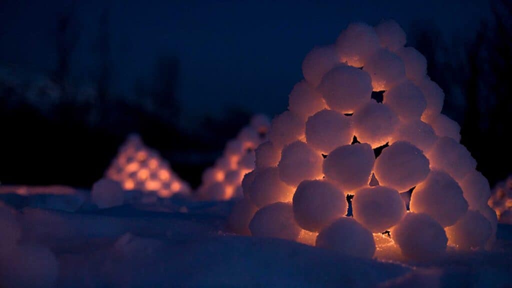 snow-lantern-snölykta-sweden-swedish-jul-winter-solstice-night